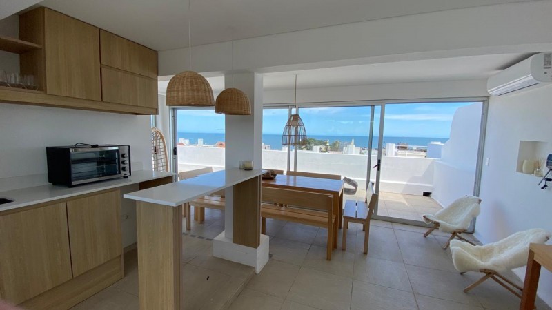Penthouse en La Barra de la ruta al mar
